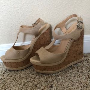 Nude Wedges